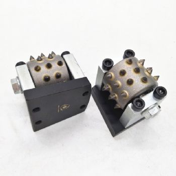 Frankfurt Diamond bush hammered rollers 